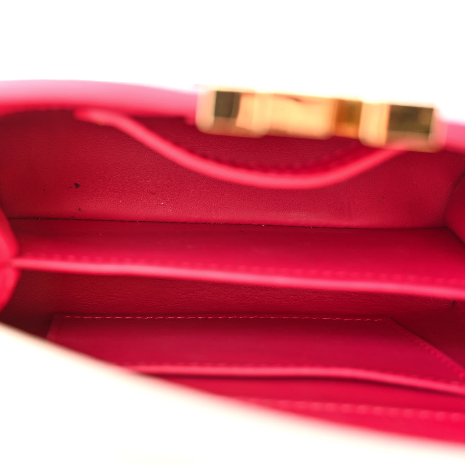 Louis Vuitton Taurillon Flower Chain Capucines Mini Rose Pondicherry 5 of 12