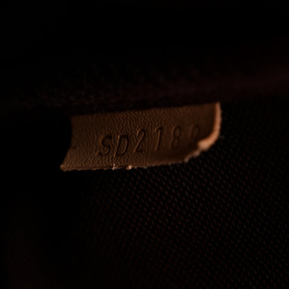 Louis Vuitton Monogram Favorite MM 8 of 14