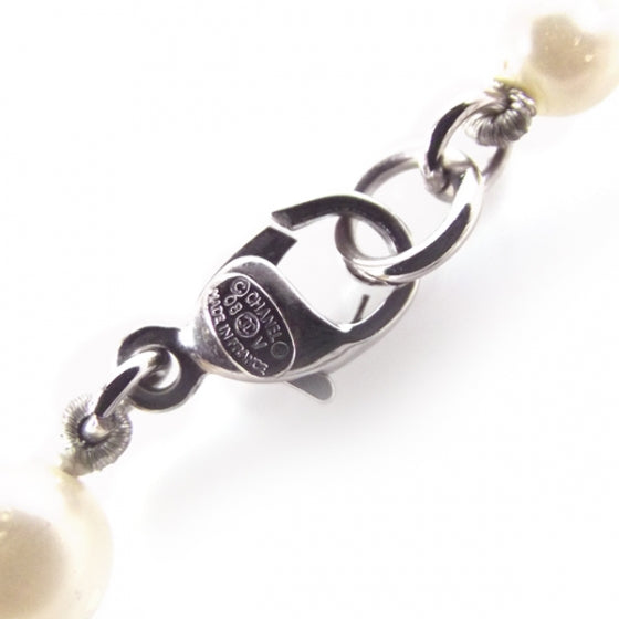 Classic Faux CC Logo Pearl Necklace