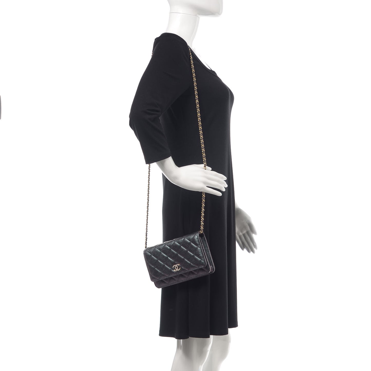 Iridescent Caviar Quilted Wallet On Chain WOC Black