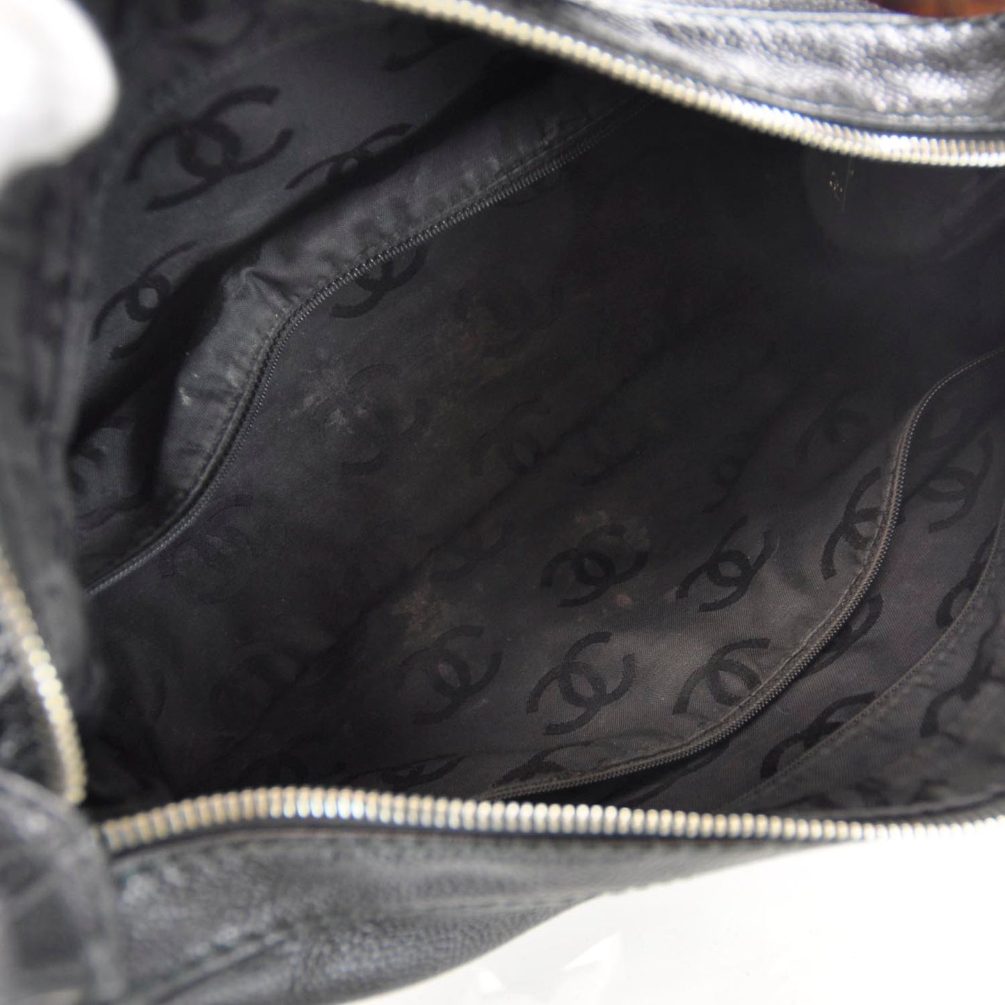 Caviar CC Wood Chain Hobo Black