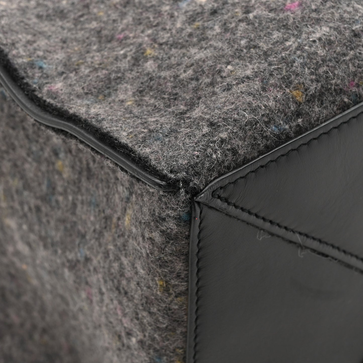 Felt Calfskin Papier A4 Tote Grey Black