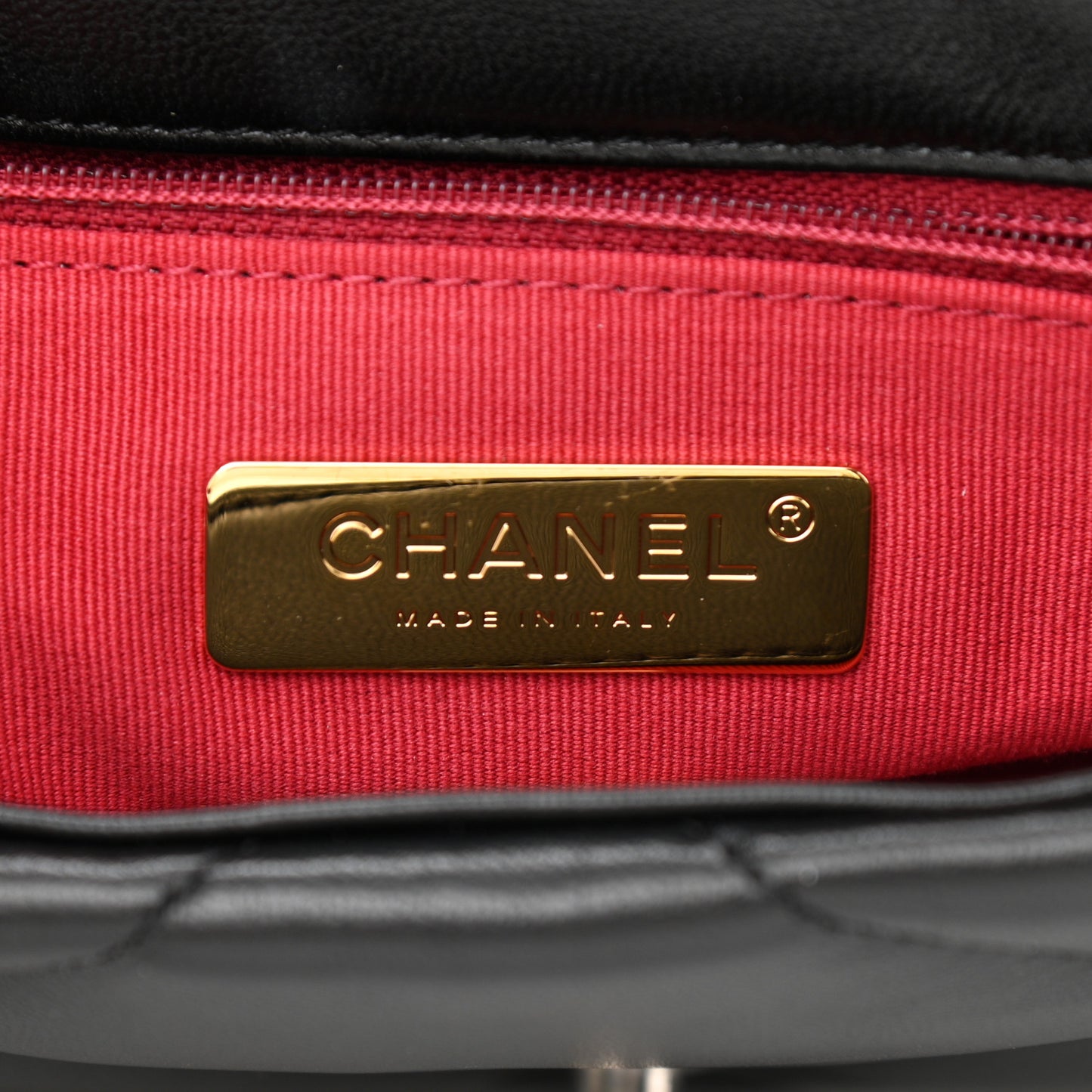 Lambskin Quilted Medium Chanel 19 Flap Black