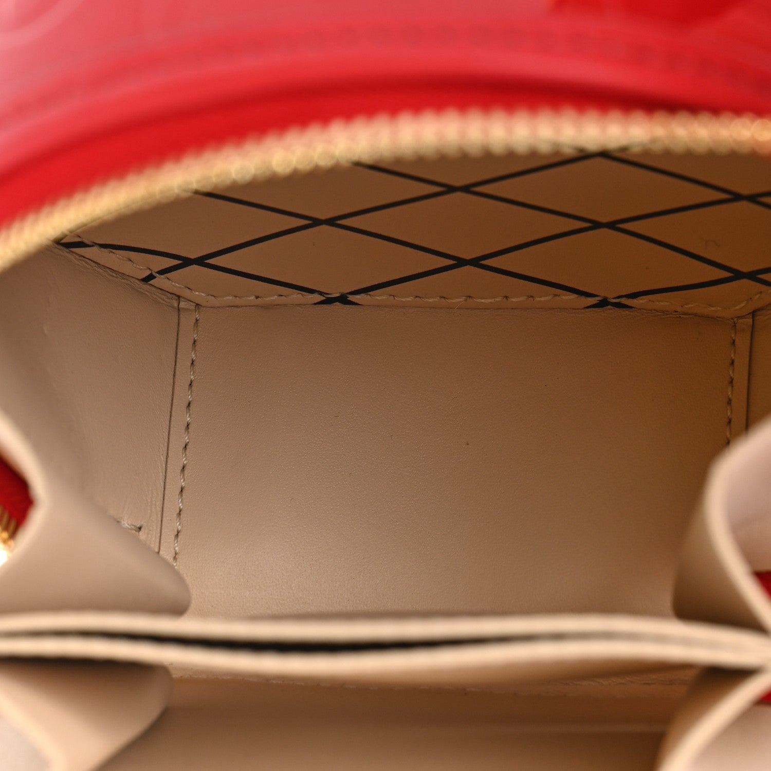 Louis Vuitton Vernis Mini Boite Chapeau Souple Red 5 of 7