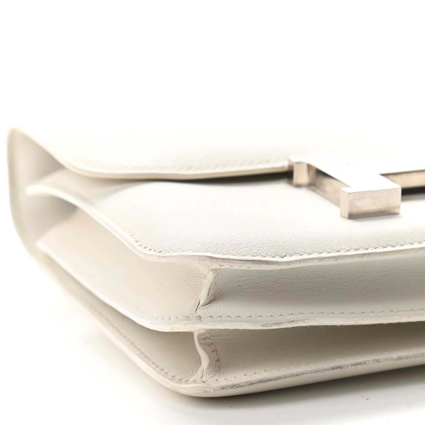 Swift Constance 18 White