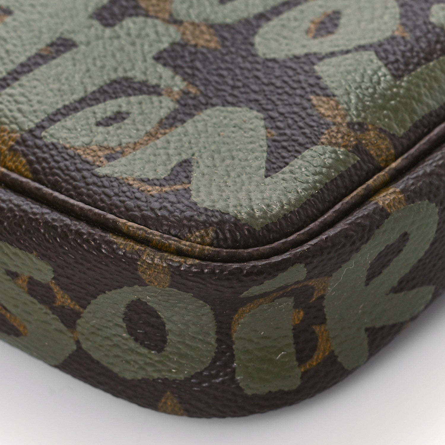 Louis Vuitton Monogram Graffiti Pochette Accessories Kaki 9 of 9