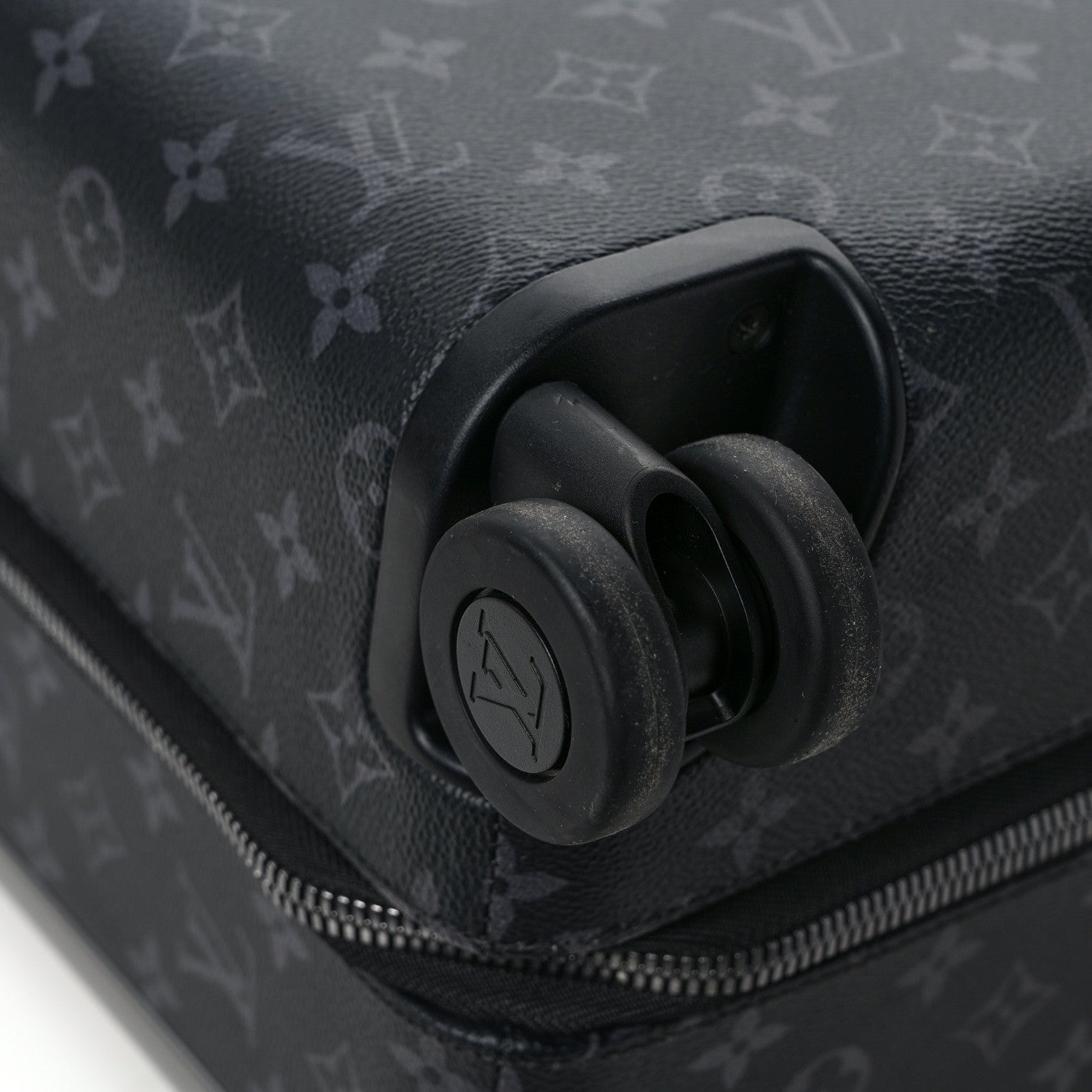 Louis Vuitton Monogram Eclipse Horizon 55 9 of 13