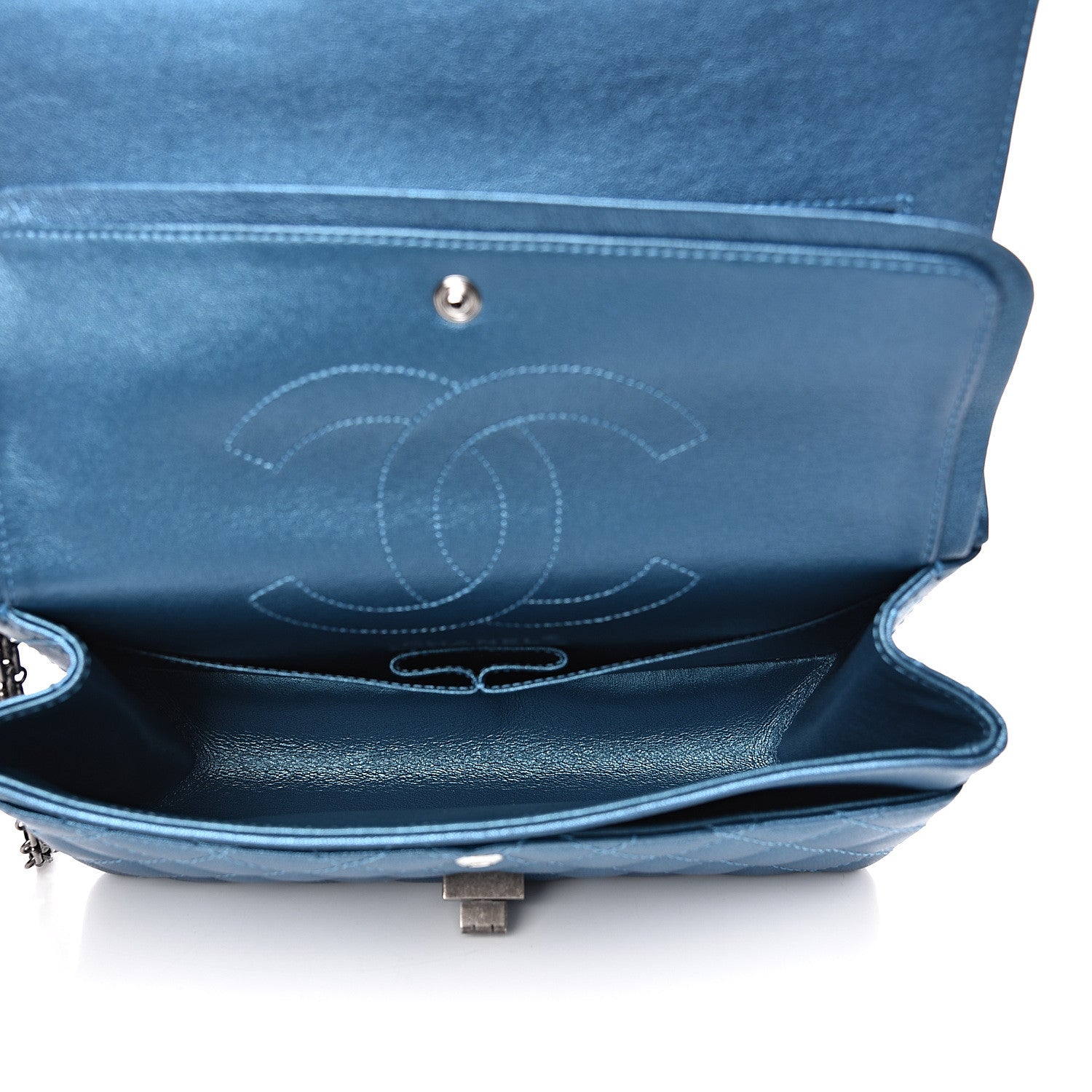Chanel Metallic Sheepskin Quilted 2.55 Reissue 225 Flap Blue 4 of 10