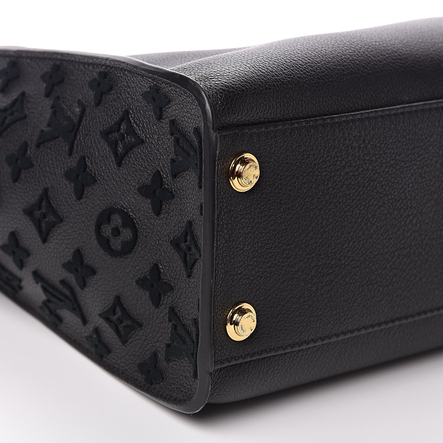 Louis Vuitton Calfskin Monogram Tufting On My Side Black 7 of 9