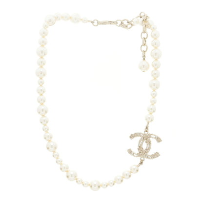 Chanel Pearl Crystal CC Camellia Short Necklace Gold 3 of 6