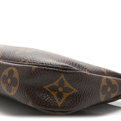 Louis Vuitton Monogram Mini Pochette Accessories 10 of 10