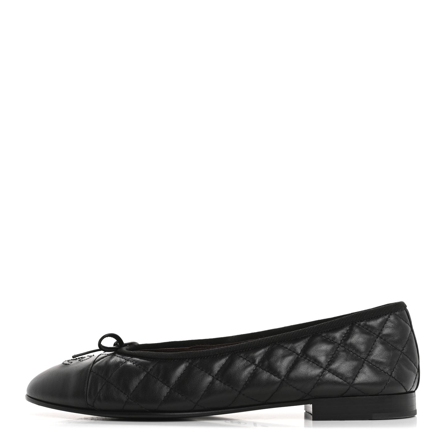 Aged Calfskin Quilted CC Cap Toe Ballerina Flats 40 Black