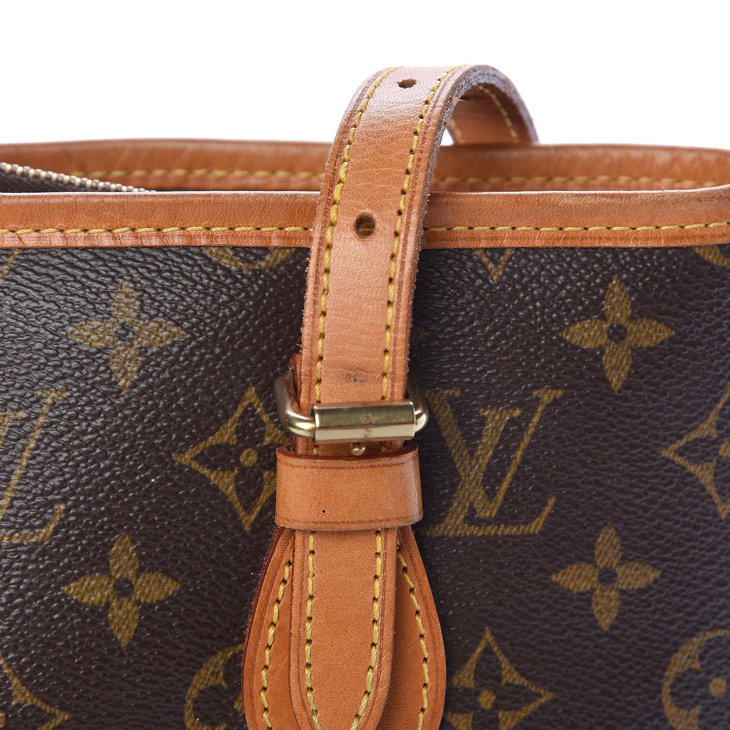 Monogram Petit Bucket 23