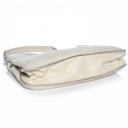 Chanel Caviar Expandable Zip Shoulder Bag White 4 of 7
