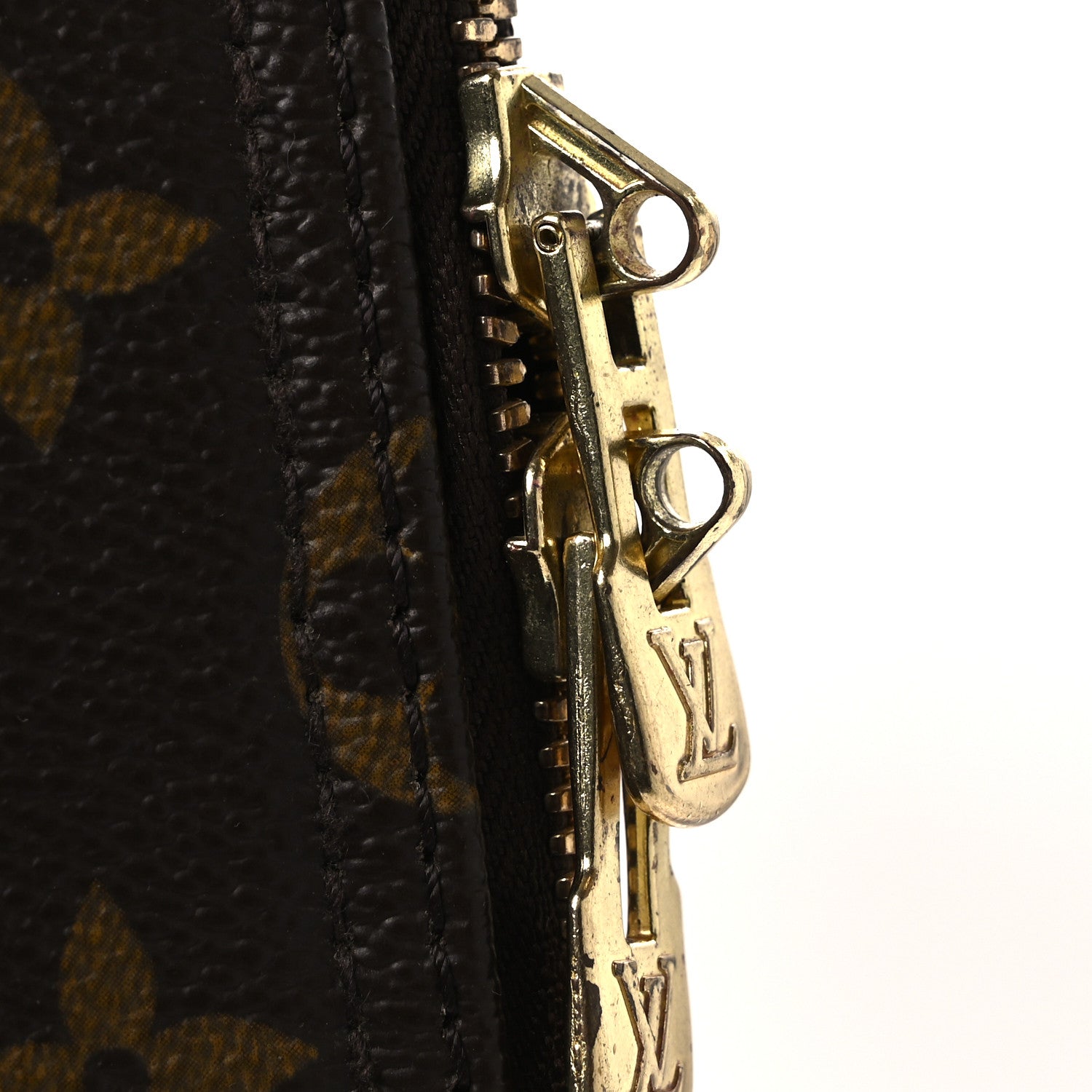 Louis Vuitton Monogram Pegase 55 14 of 21