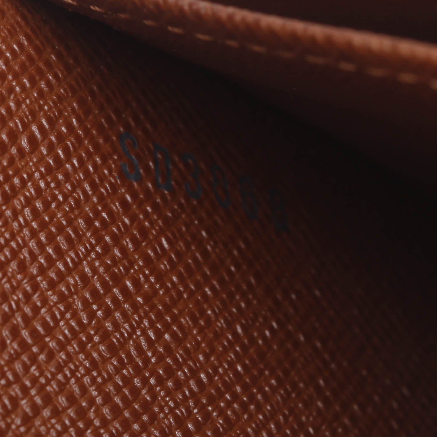 Louis Vuitton Monogram Sarah Wallet 9 of 11