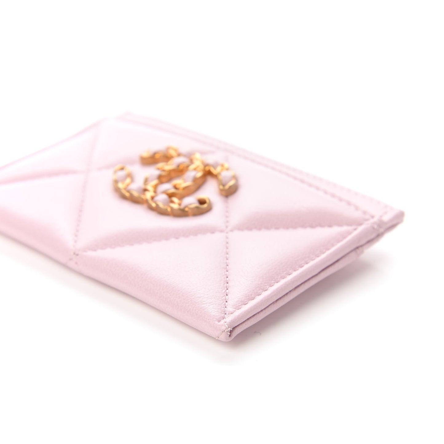Lambskin Quilted Chanel 19 Card Holder Light Pink