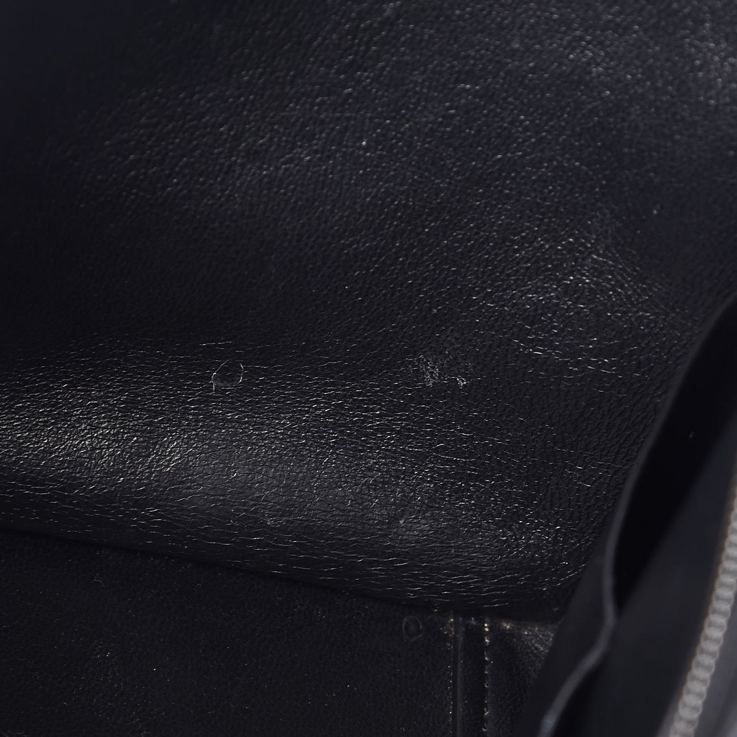 Drummed Calfskin Suede Small Trapeze Black