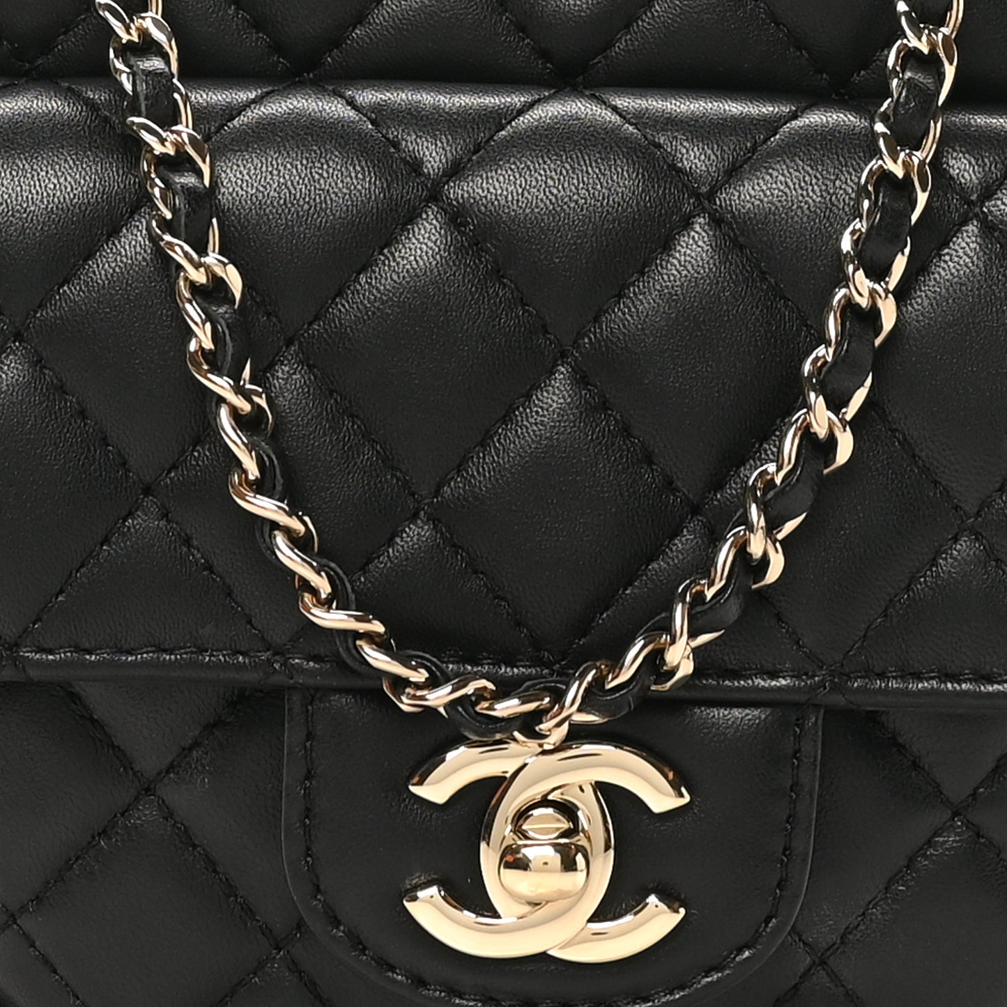 Lambskin Quilted CC In Love Heart Bag Black