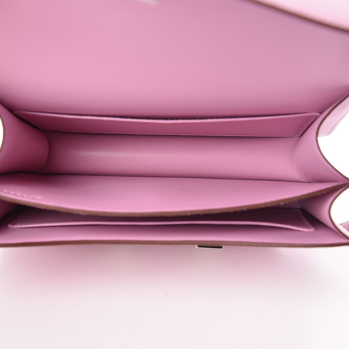 Epsom Constance 18 Mauve Sylvestre