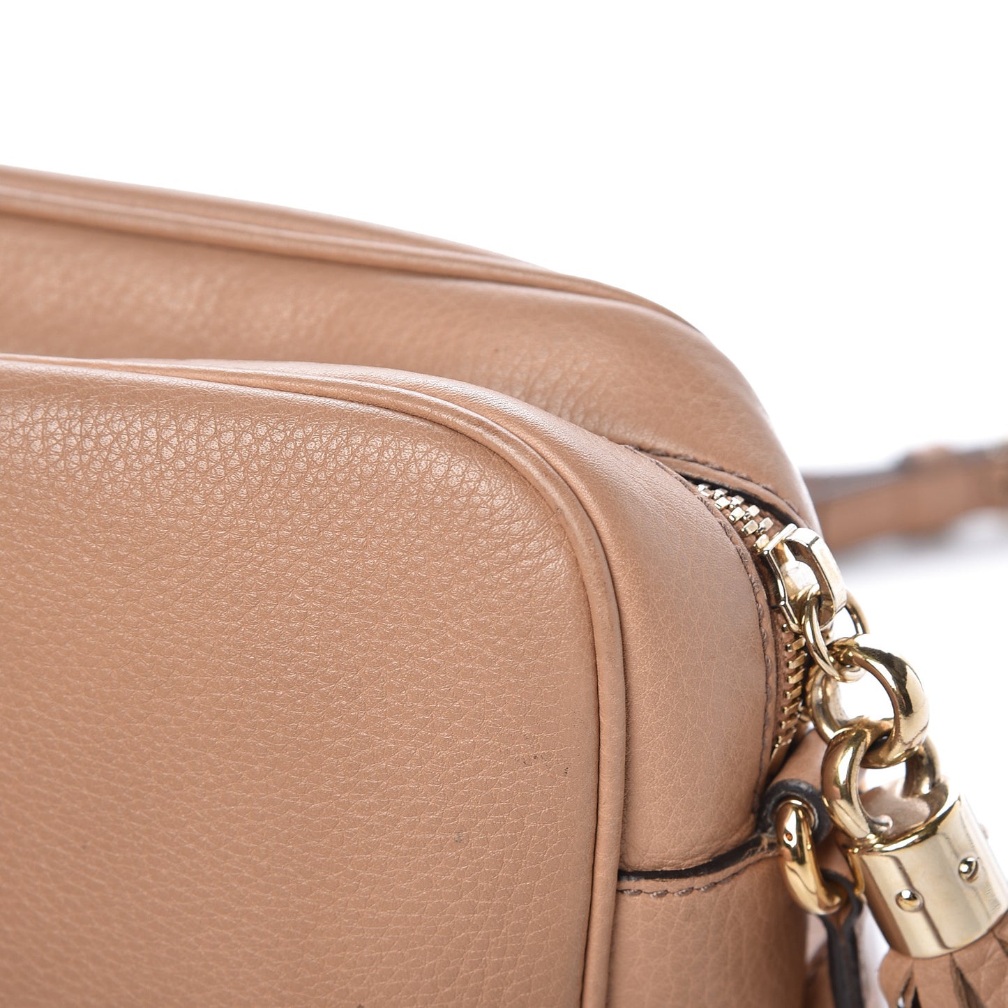 Pebbled Calfskin Small Soho Disco Bag Camelia