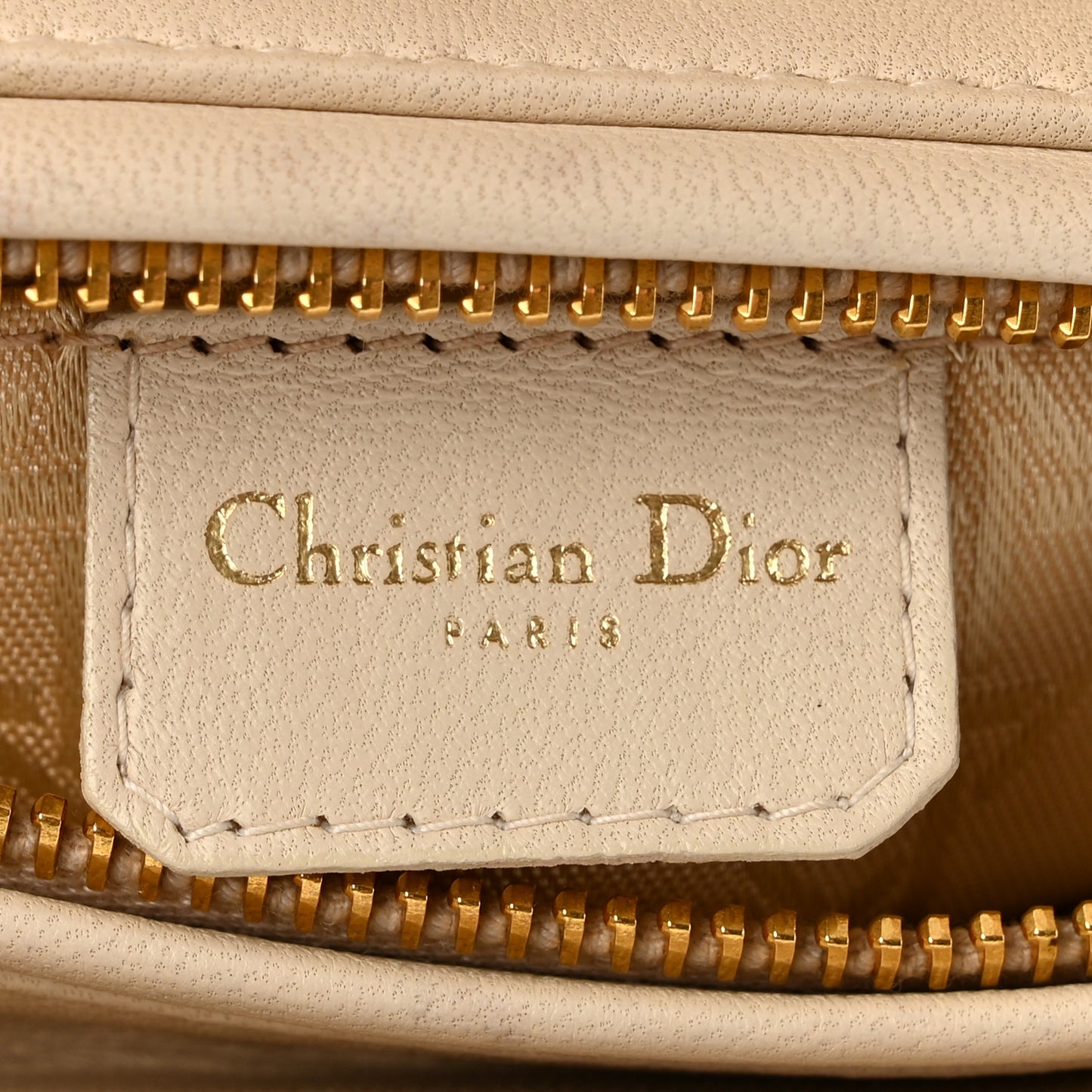 Lambskin Cannage Medium Lady Dior White