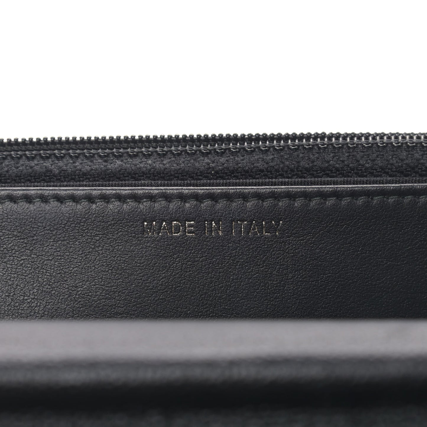 Caviar Quilted Boy Wallet On Chain WOC Black