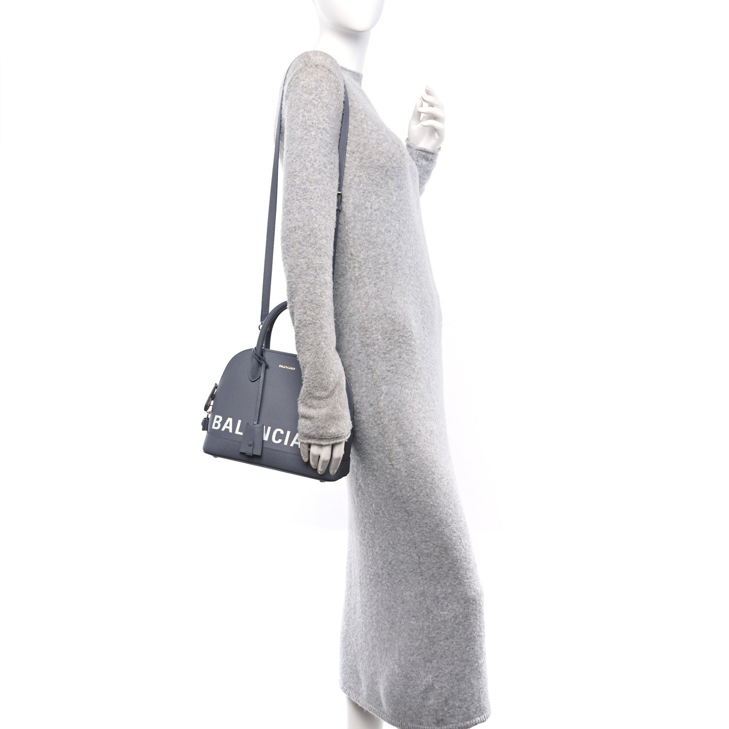 Signature Grained Calfskin Logo S Ville Top Handle Bag Gris Perle Fonce White