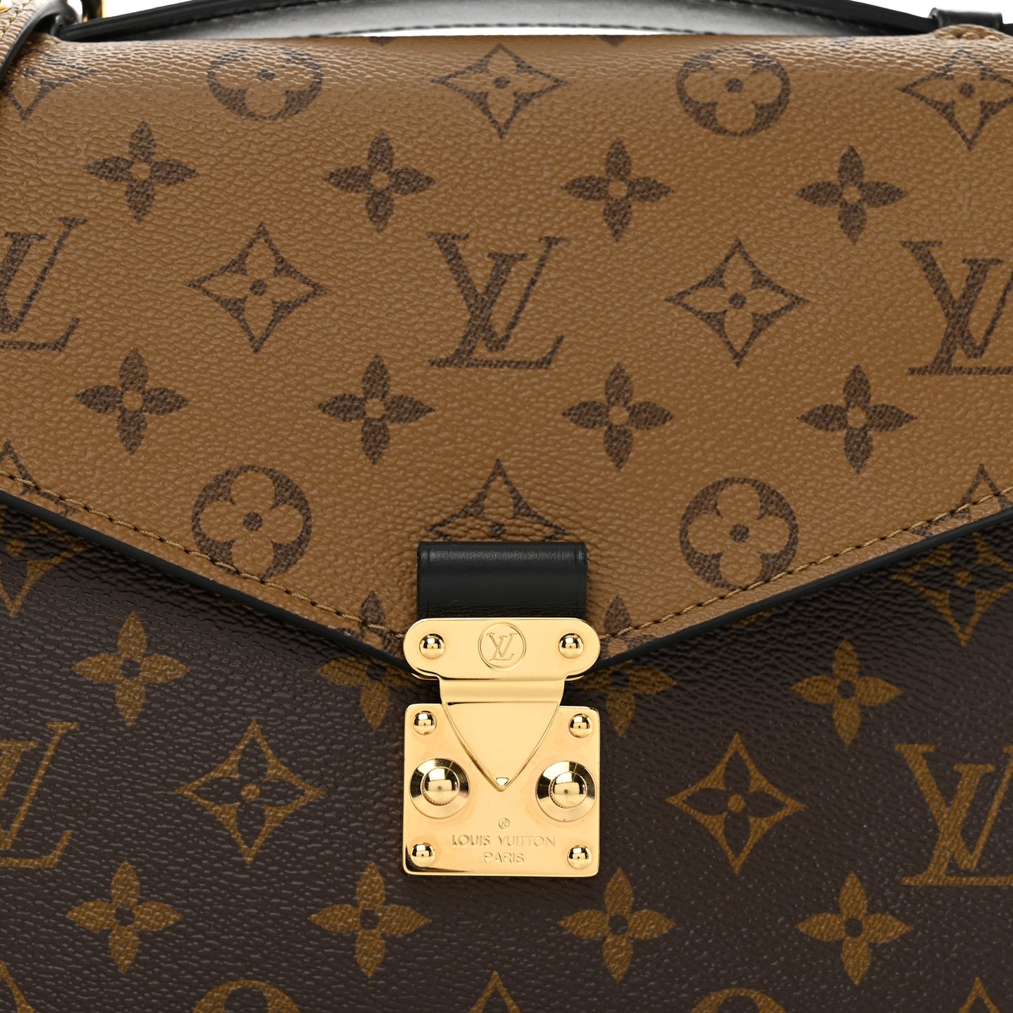 Reverse Monogram Pochette Metis
