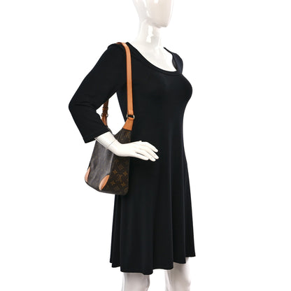 Louis Vuitton Monogram Boulogne 30 2 of 9