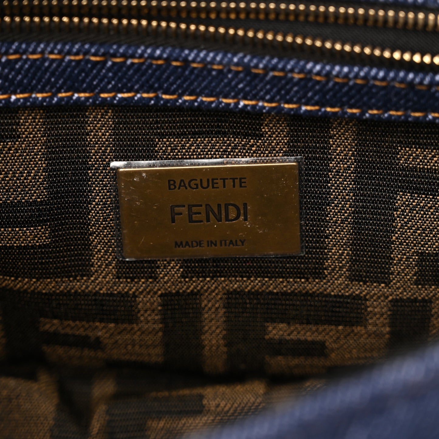 Denim Cuoio Aura FF Embossed Midi Chain Baguette Blue Ebano