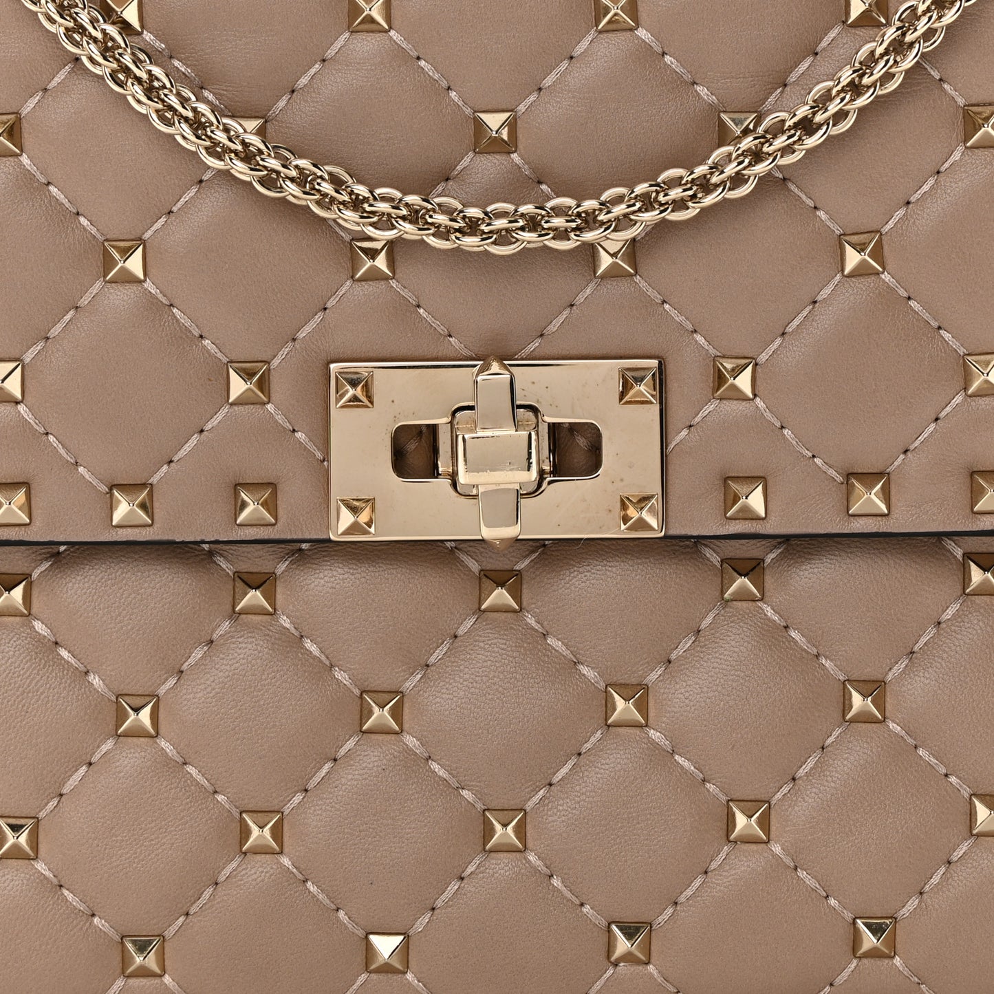 Lambskin Medium Rockstud Spike Shoulder Bag Poudre