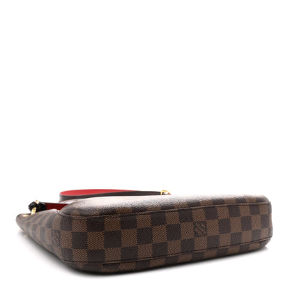 Louis Vuitton Damier Ebene South Bank Besace 4 of 10