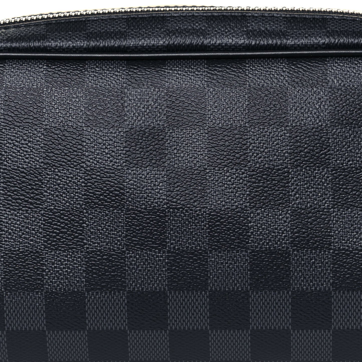 Damier Graphite Dopp Kit Toilet Pouch