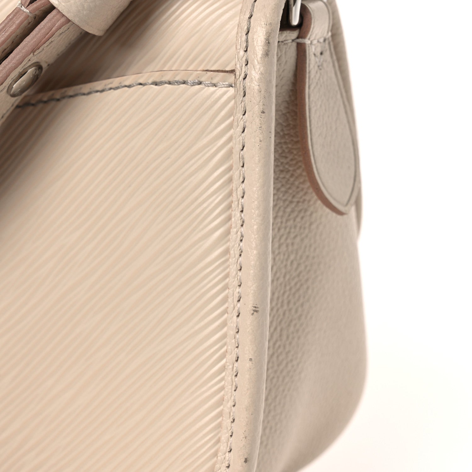 Louis Vuitton Epi Buci Crossbody Quartz 12 of 12