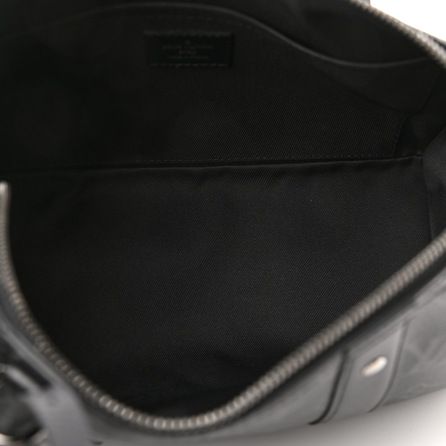 Louis Vuitton Reverse Monogram Eclipse City Keepall 5 of 8
