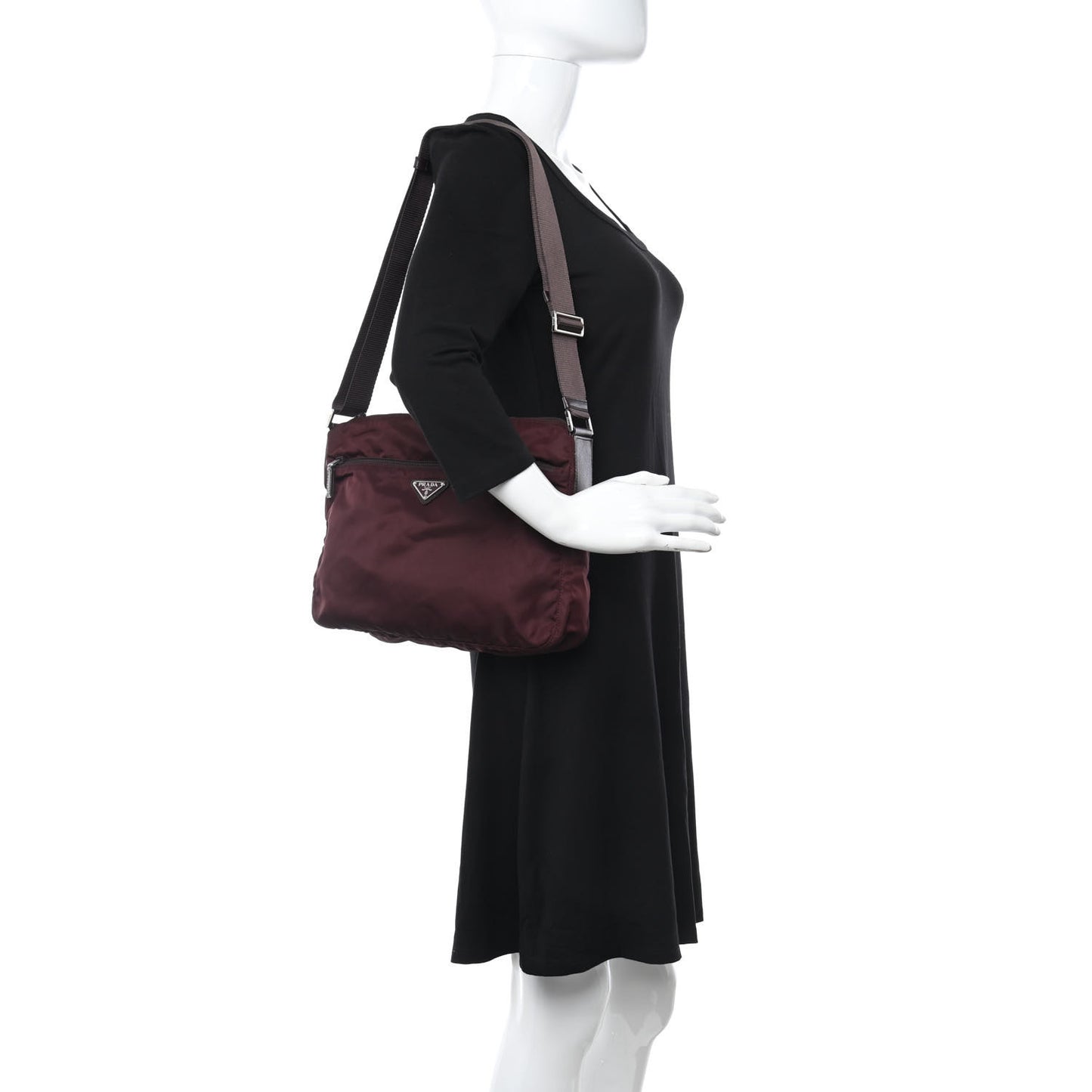 Nylon Vela Messenger Bag Bordeaux