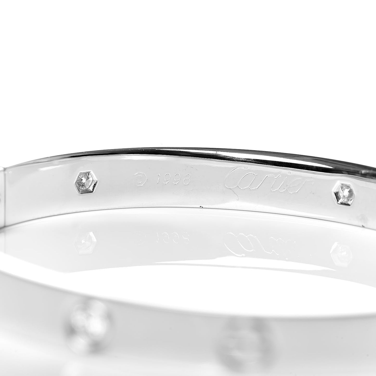 18K White Gold 6 Diamond LOVE Bracelet 16