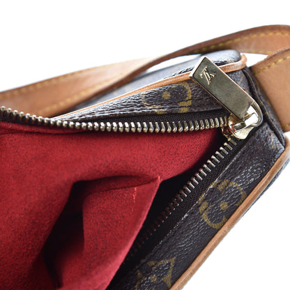 Louis Vuitton Monogram Croissant PM 7 of 9