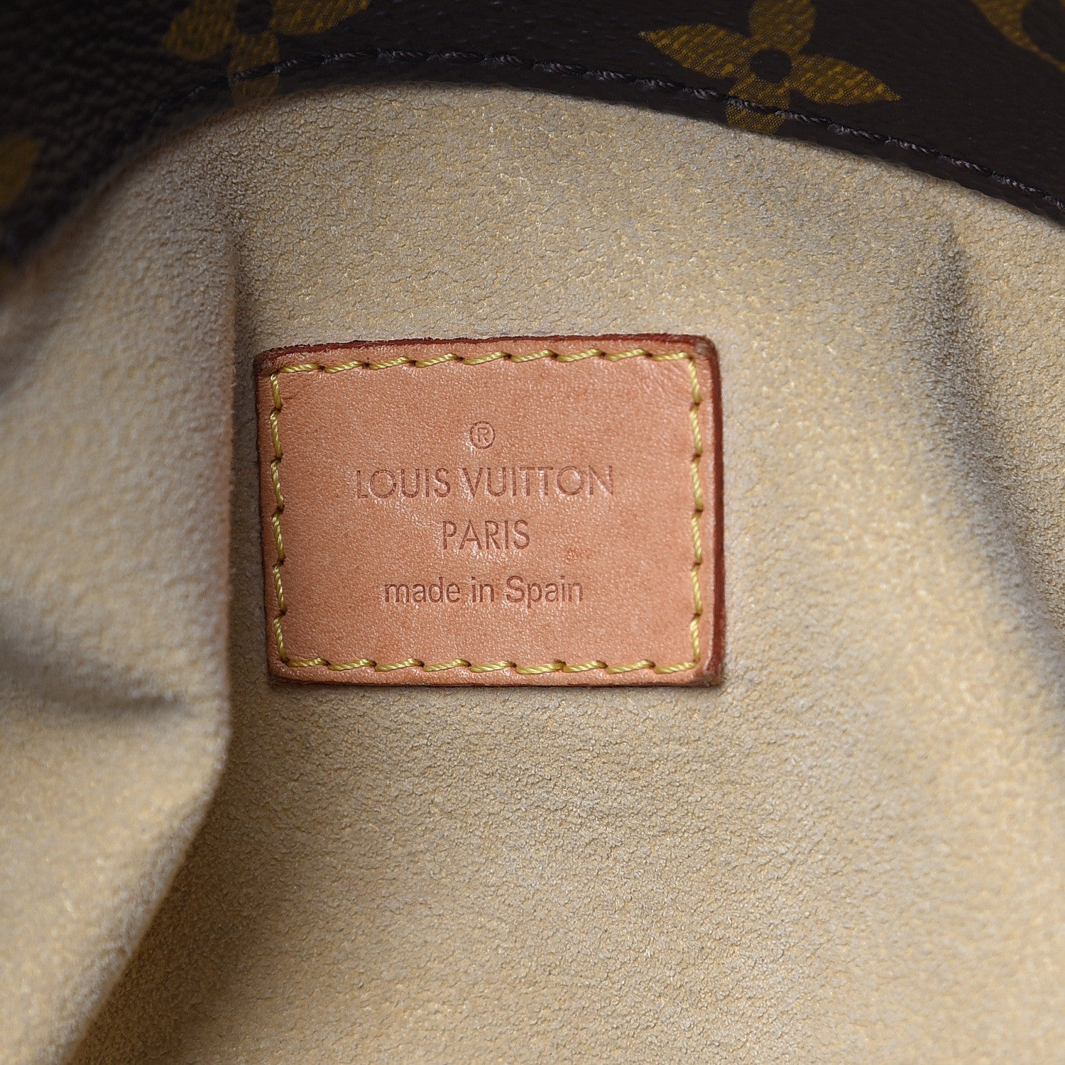 Louis Vuitton Monogram Artsy MM 6 of 15