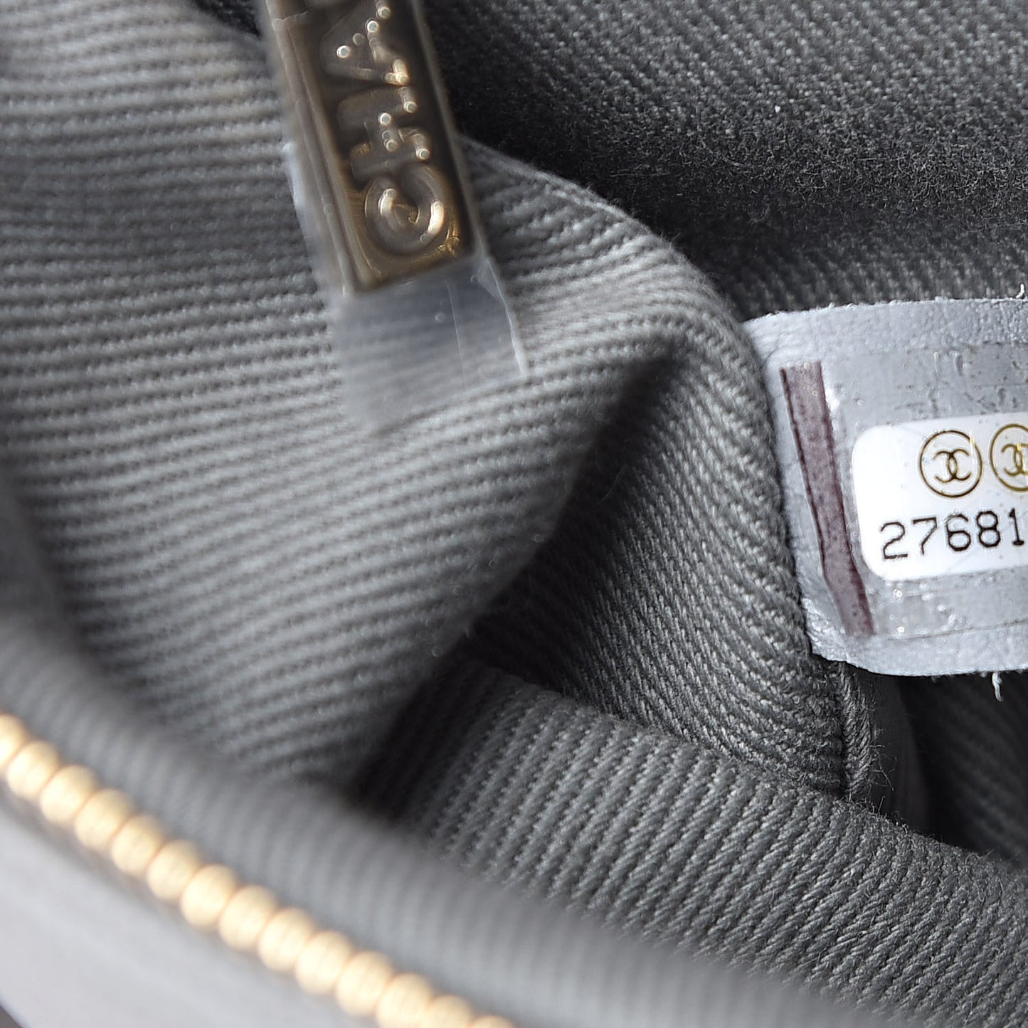 Caviar Quilted Business Affinity Waist Bag Grey