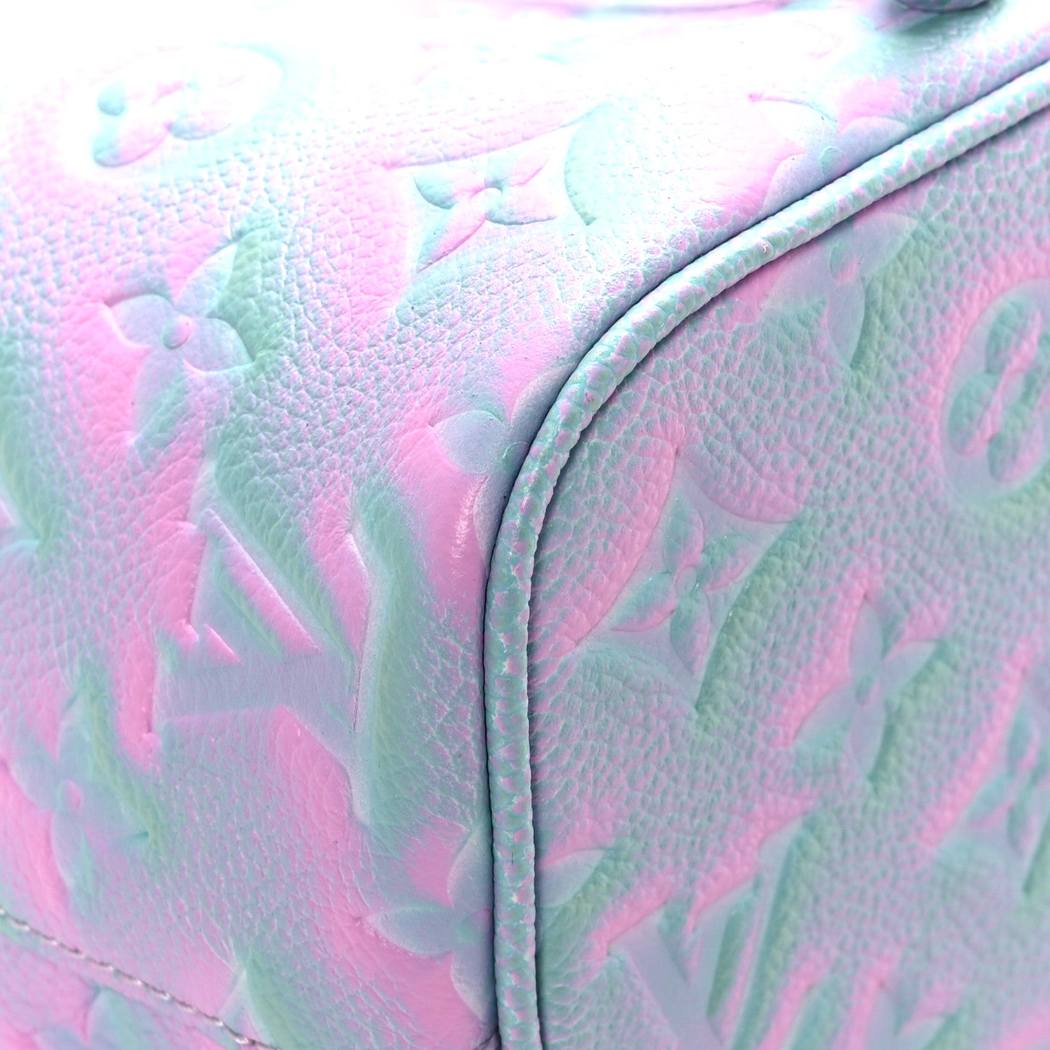 Louis Vuitton Empreinte Monogram Summer Stardust Neonoe BB Lilas 7 of 10