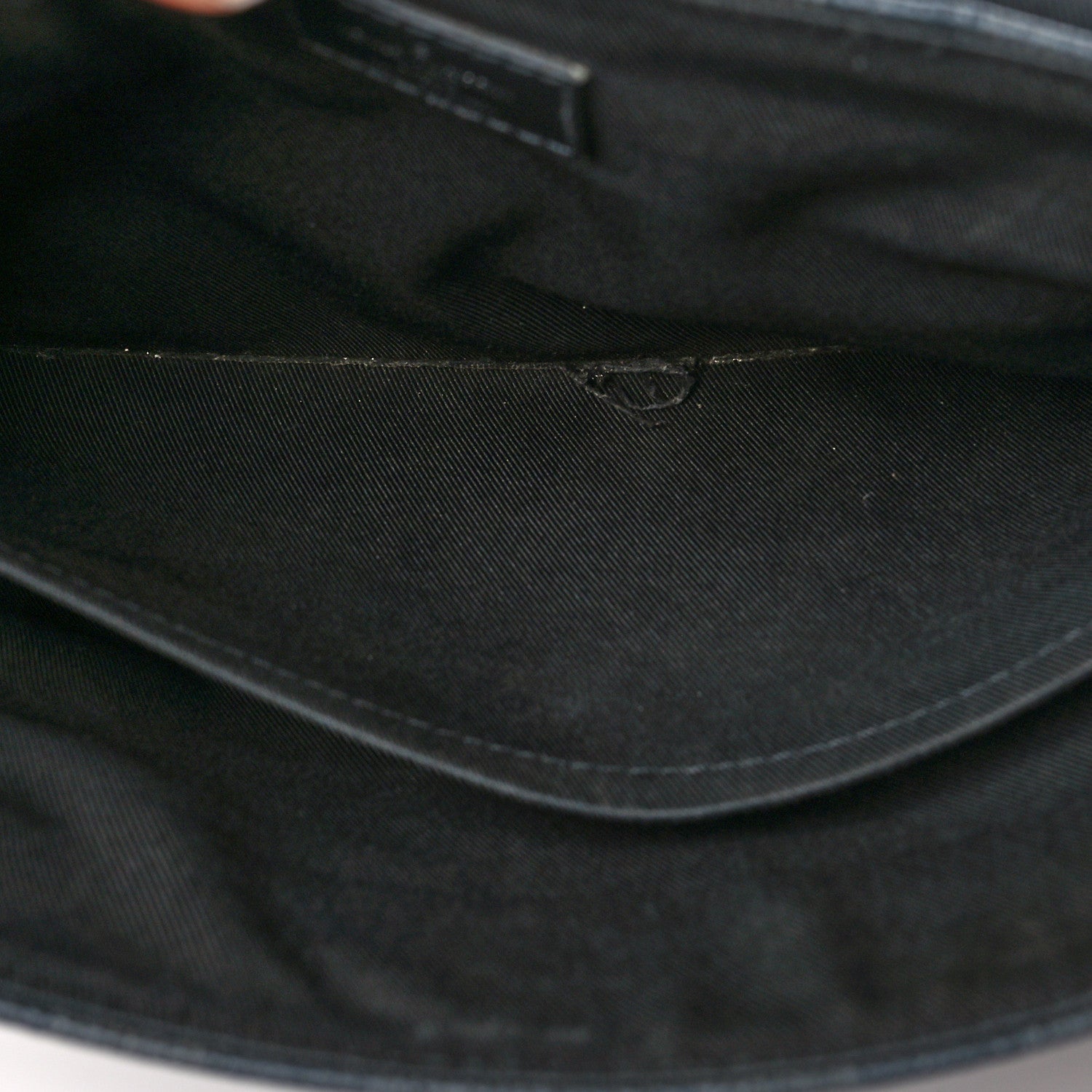 Louis Vuitton Damier Graphite District PM 6 of 15