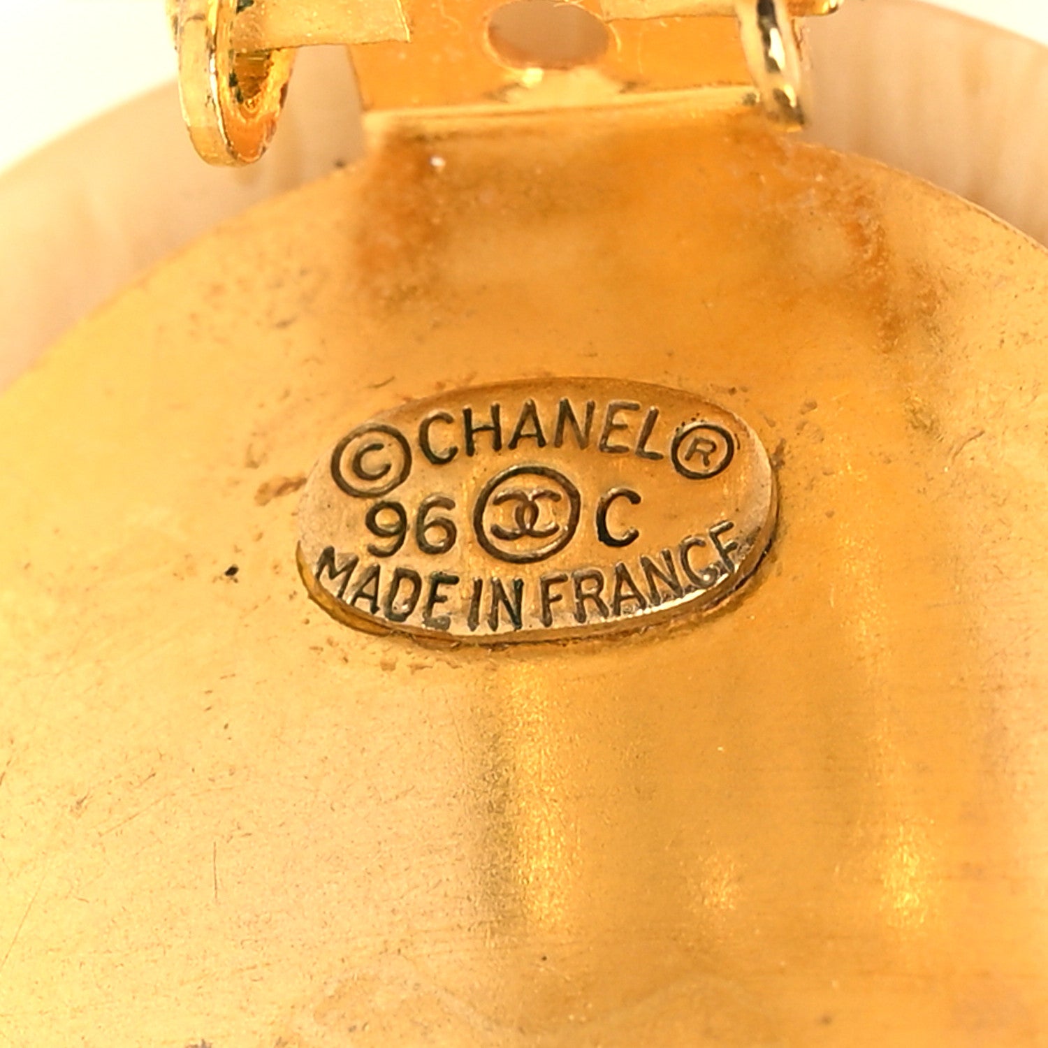 Chanel Resin CC Clip On Earrings Beige 4 of 5