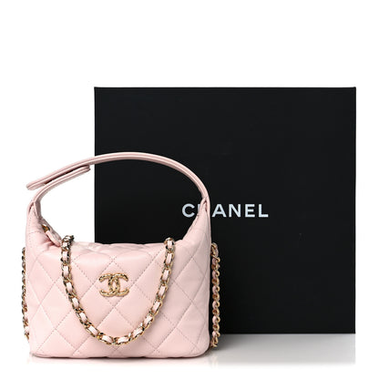 Chanel Shiny Caviar Hobo Clutch With Chain Light Pink 11 of 11