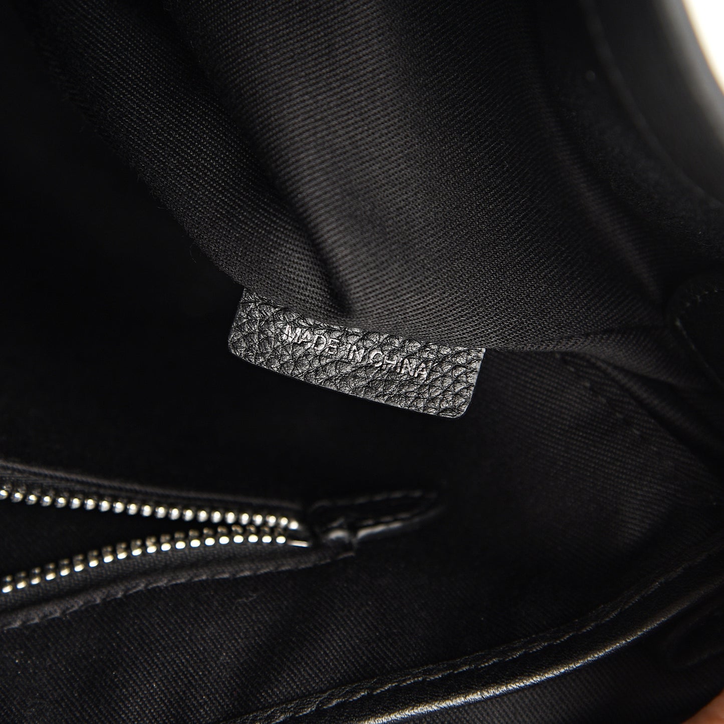 Smoked Check Logo Graphic Burleigh Messenger Bag Black