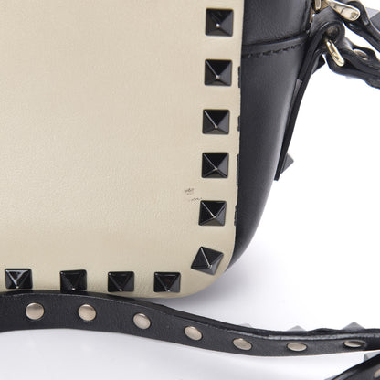 Valentino Garavani Calfskin Rockstud Camera Crossbody Bag Ivory Black 14 of 16