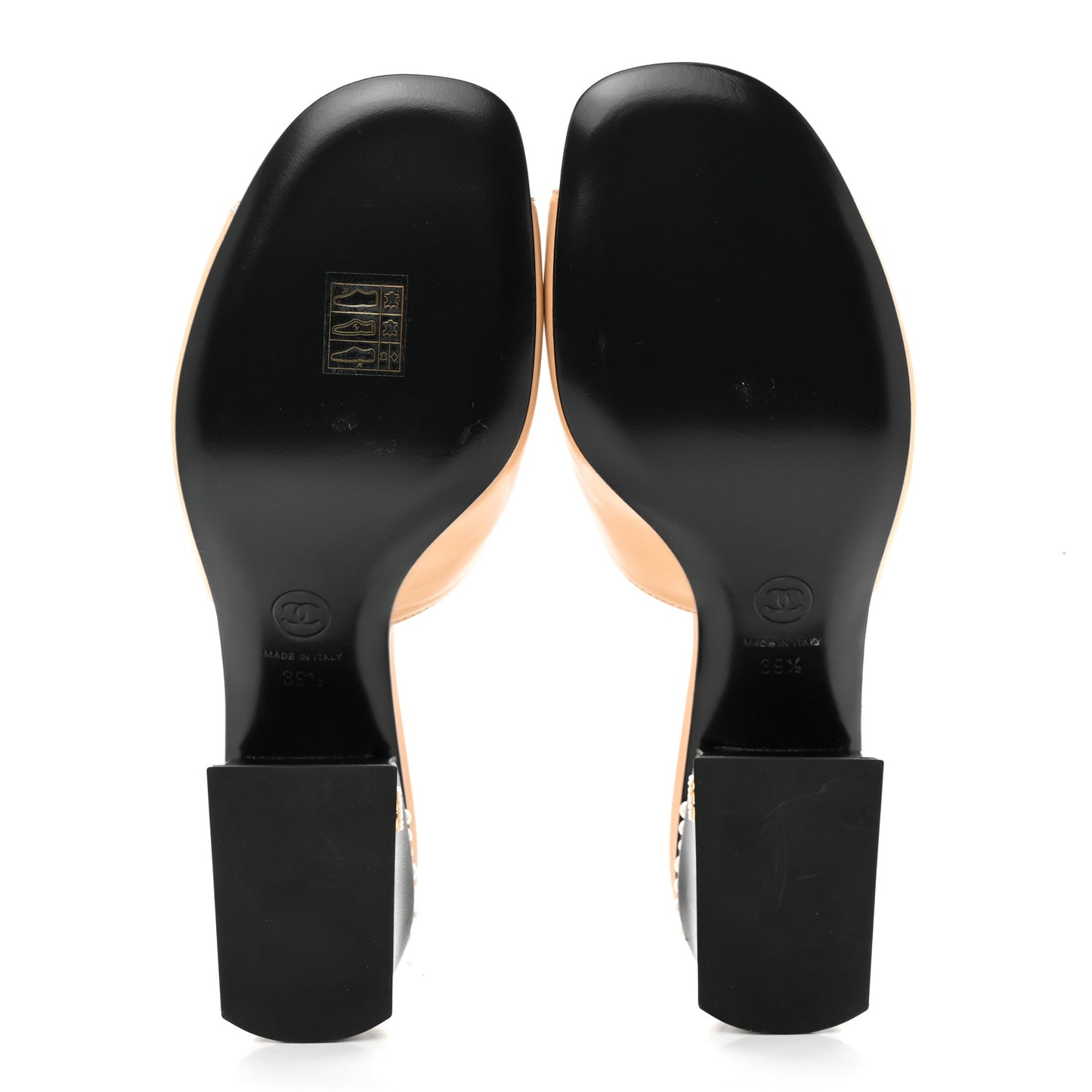 Shiny Goatskin Pearl Mule 39.5 Beige
