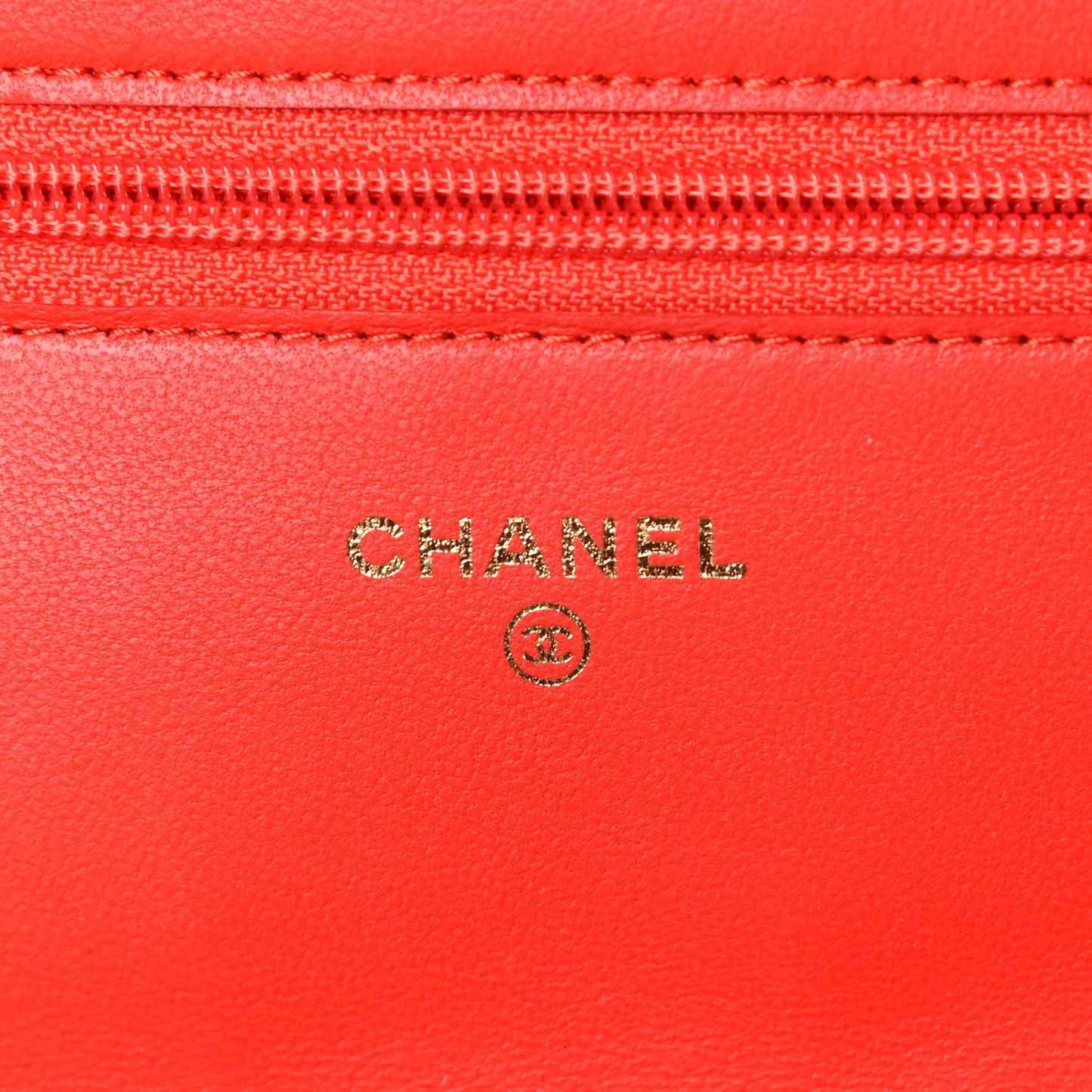 Lambskin Quilted Wallet On Chain WOC Red