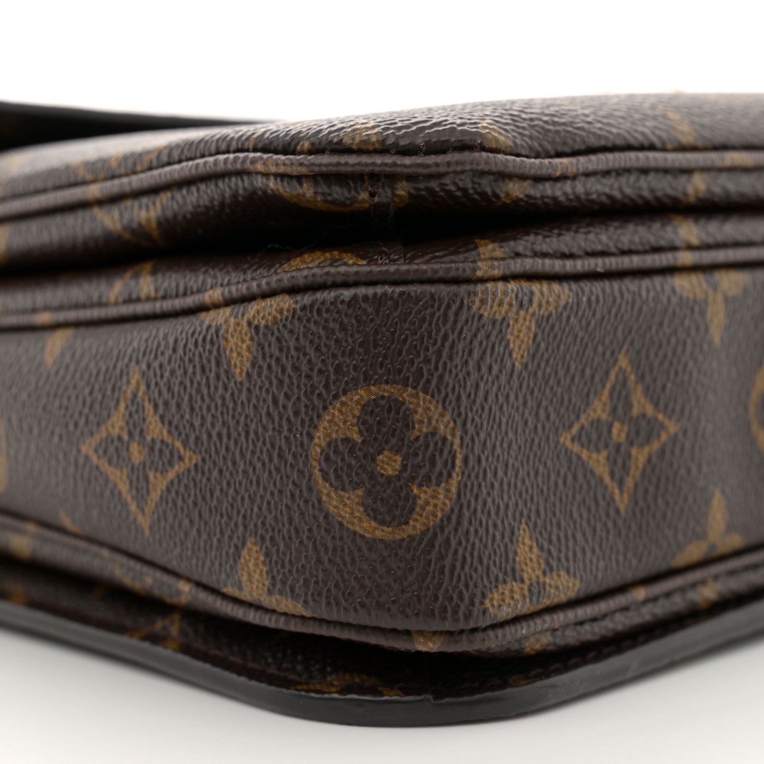 Louis Vuitton Monogram Pochette Metis 9 of 13